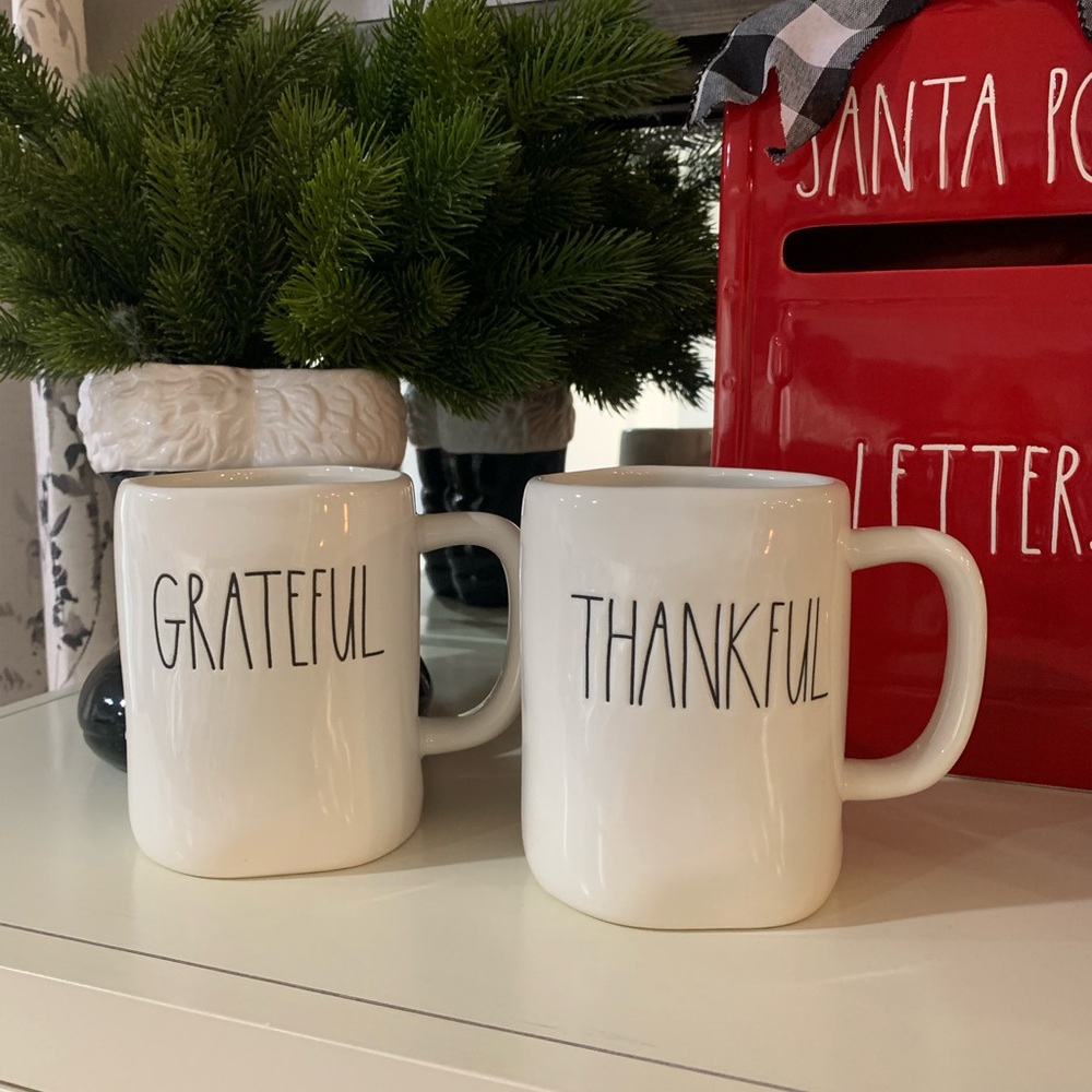 Rae Dunn GRATEFUL THANKFUL mug set